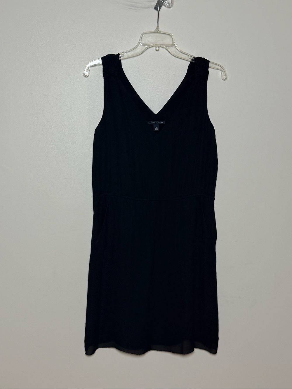 Banana Republic 100% Silk Dress - Picture 3 of 8